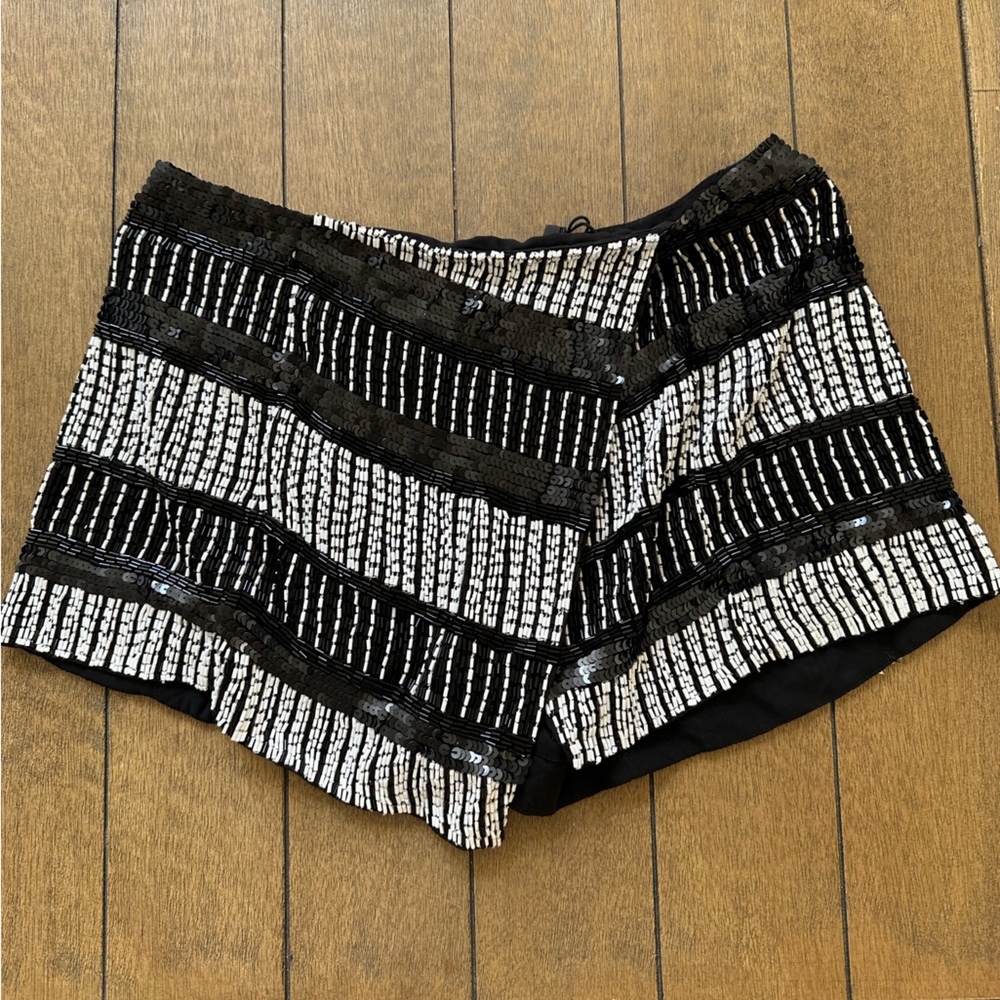 NWT Parker Beaded Skort